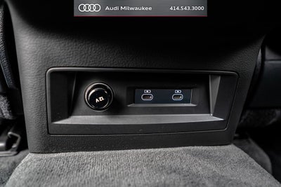 2025 Audi RS Q8 performance 4.0T quattro