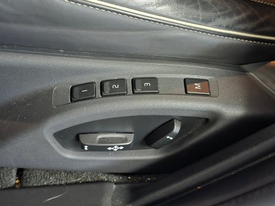 2015 Volvo V60 T6 R-Design Platinum