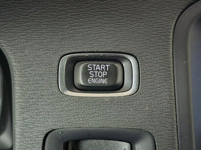 2015 Volvo V60 T6 R-Design Platinum