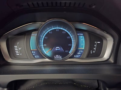 2015 Volvo V60 T6 R-Design Platinum