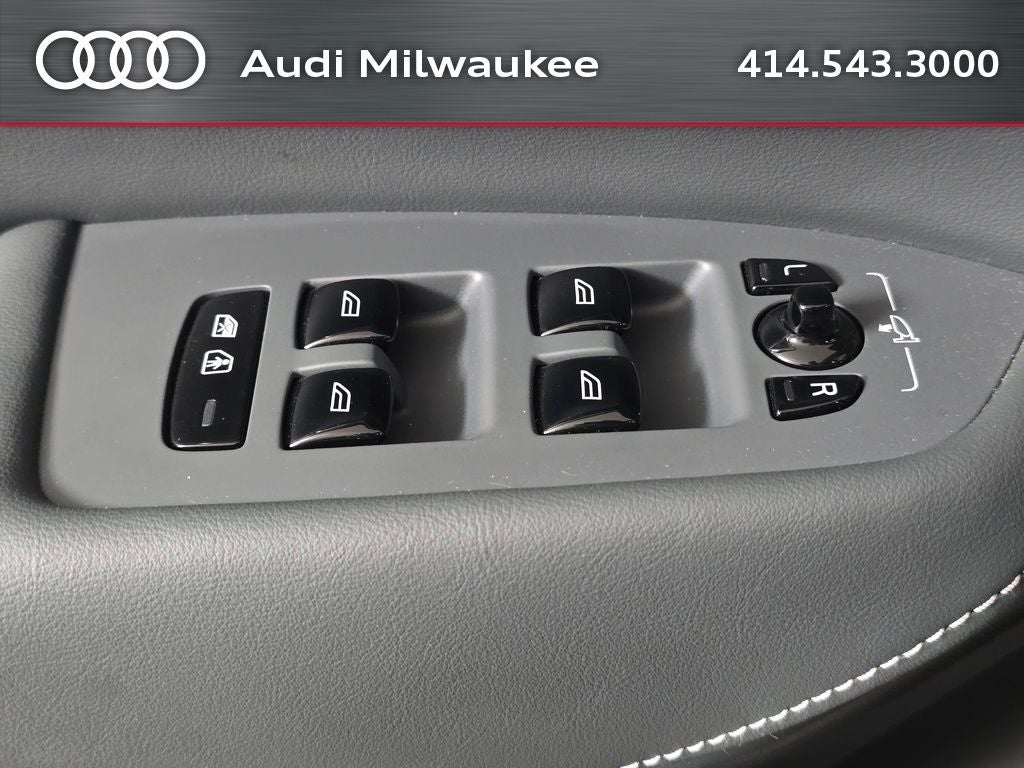 2024 Volvo XC90 Recharge Plug-In Hybrid Ultimate