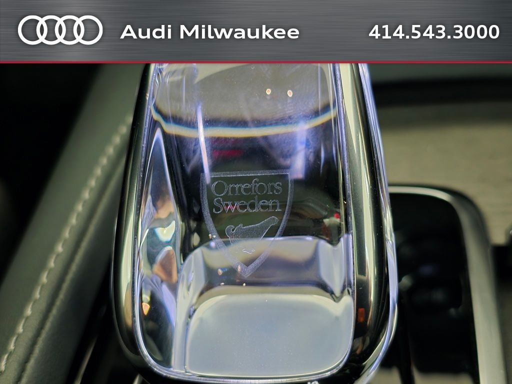 2024 Volvo XC90 Recharge Plug-In Hybrid Ultimate