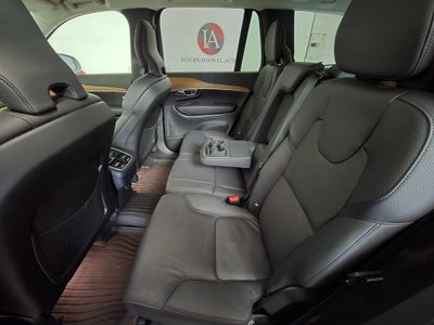 2024 Volvo XC90 B5 Plus
