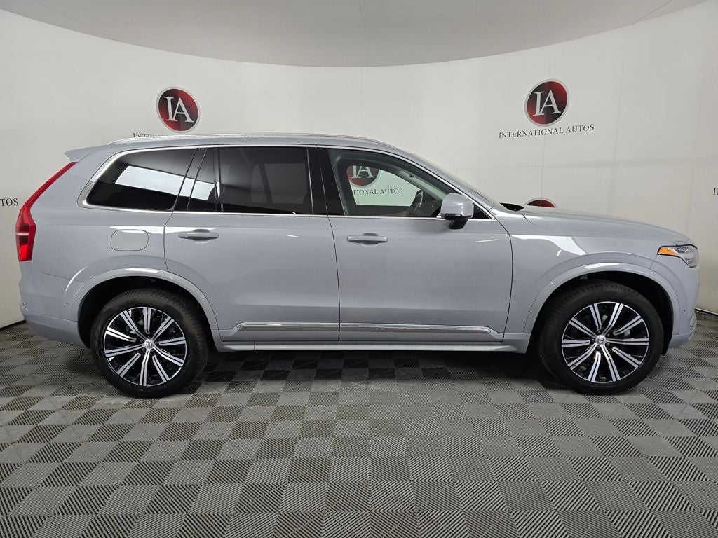2024 Volvo XC90 B5 Plus