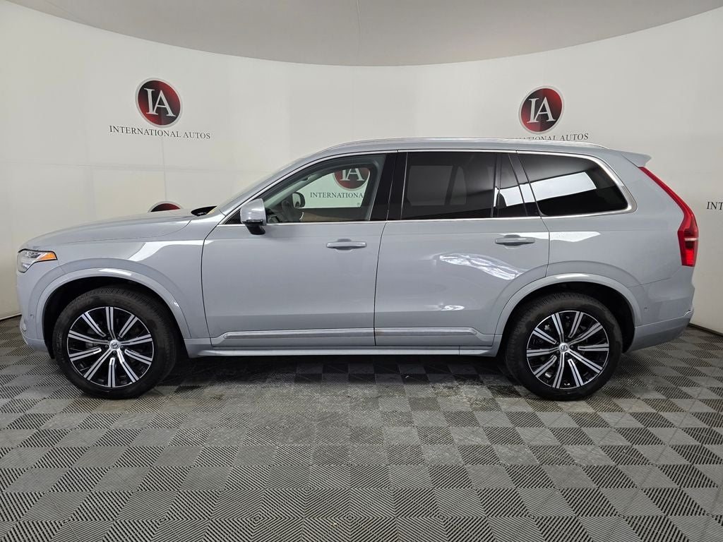 2024 Volvo XC90 B5 Plus