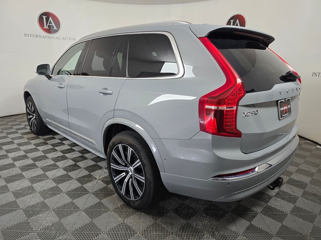 2024 Volvo XC90 B5 Plus