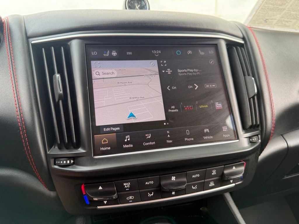 2021 Maserati Levante Base