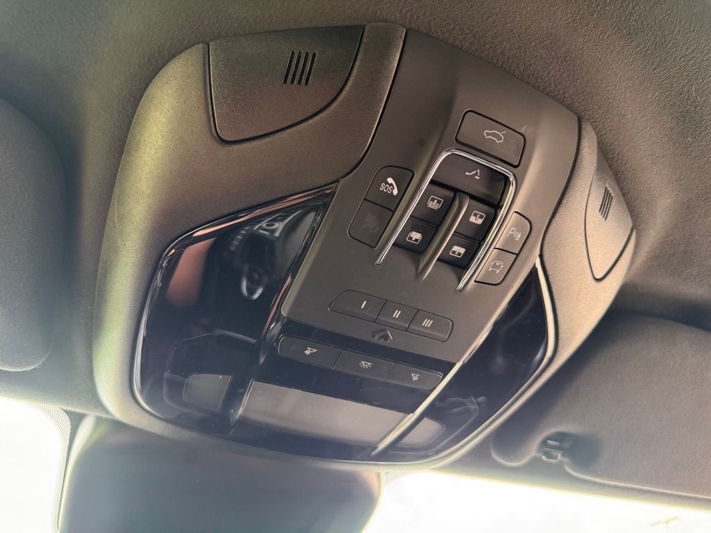 2021 Maserati Levante Base