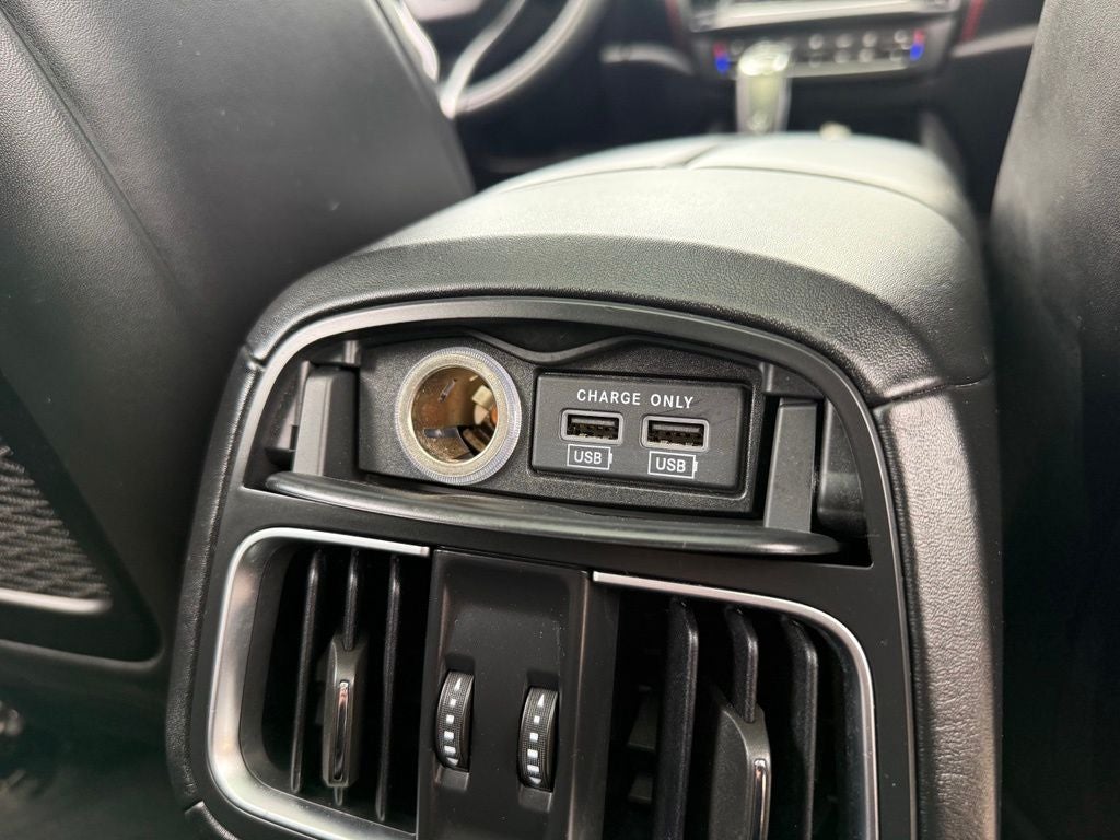 2021 Maserati Levante Base